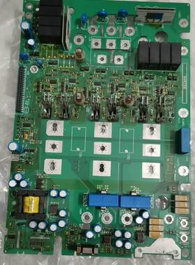 伦次变频器驱动板8221LP.V201二手拆机成色如