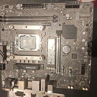 微星b760m bomber wifi D5 爆破弹( 议价）