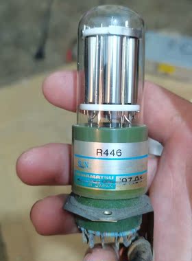 滨松HAMAMATSUR446侧窗型光电倍增光实物拍