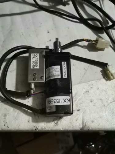 安川伺服电机SGME-01AFNS11100W.实物实拍