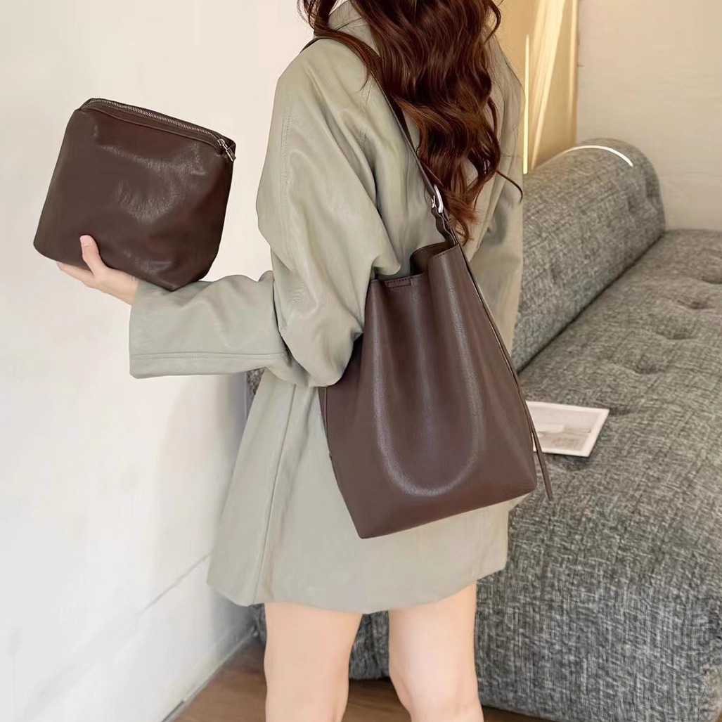 松弛感托特包大容量单肩水桶包女