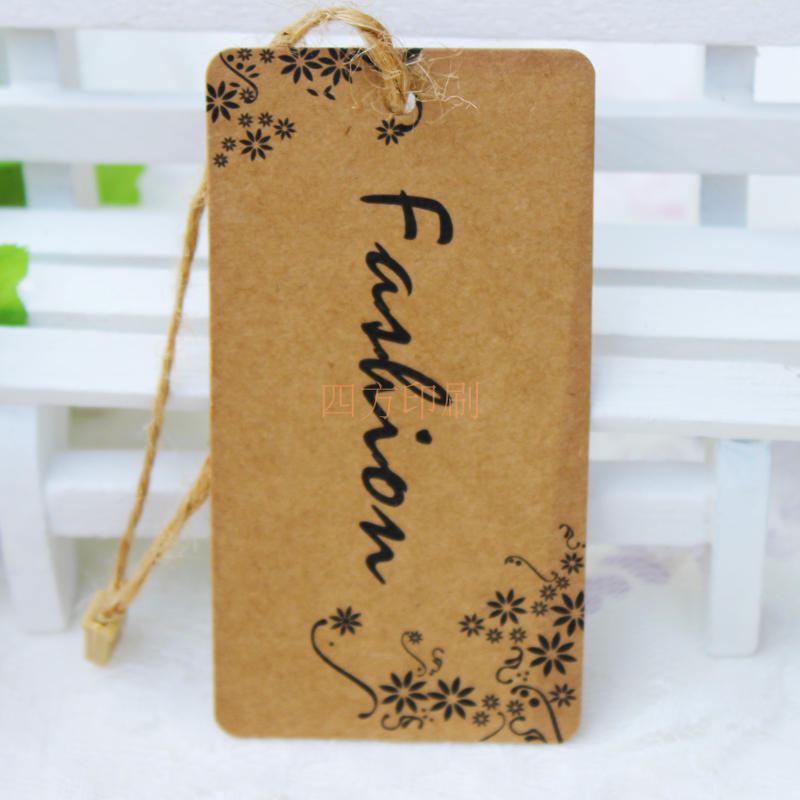 时尚女装吊牌商标现货，韩版牛皮纸商标吊牌挂牌订做，韩文吊牌