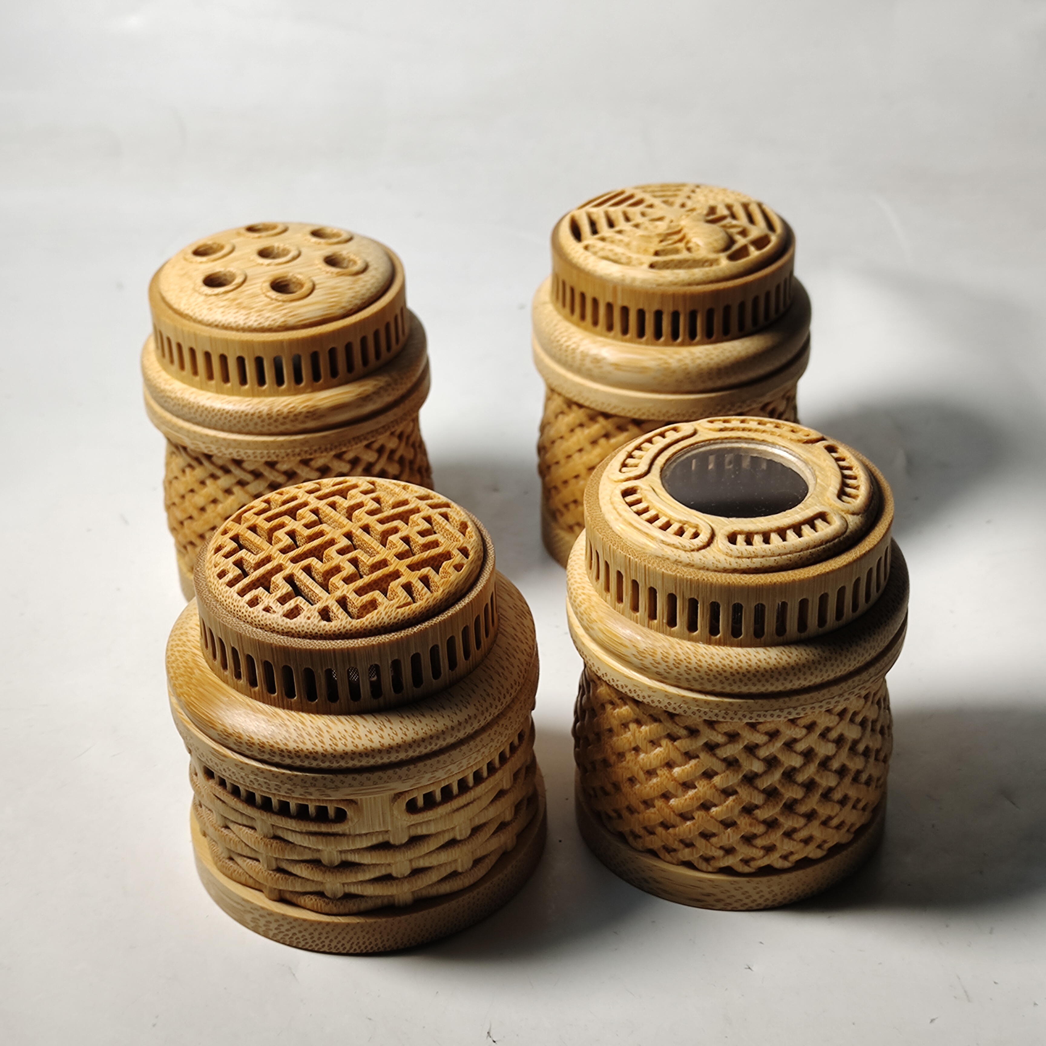 新品天然竹制镂空叫罐摆件玉竹雕刻编织纹虫具文玩精品手工出音孔