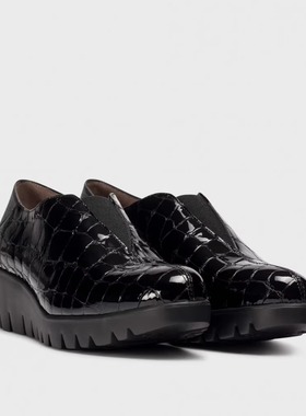 鱼蛋代购 WONDERS 西班牙产女鞋漆皮鳄鱼皮厚底C-33340 2025秋款