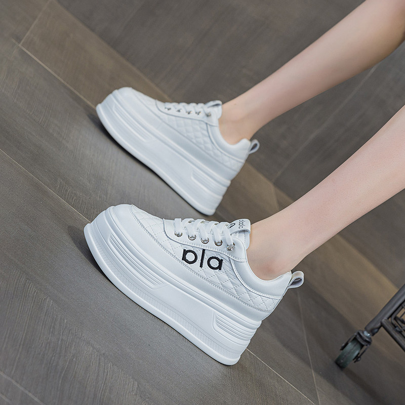 鞋子女小个子显高松糕厚底鞋小白鞋女款2025新款8cm增高板鞋真皮