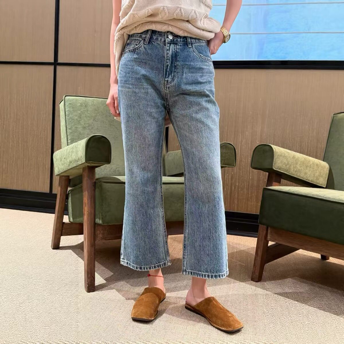 妍西家 诗歌兰女装26秋款欧货6422时尚蓝色喇叭九分牛仔裤可退换