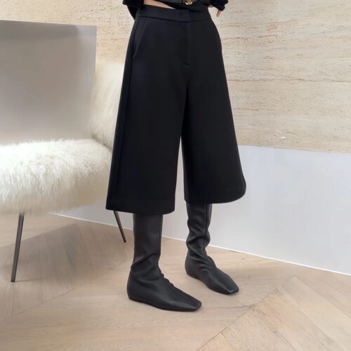 妍西家 诗歌兰女装26秋冬款欧货110时尚黑色高腰显瘦直筒休闲裤