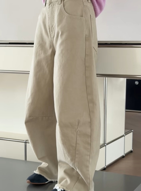 妍西家 诗歌兰女装26早春新款26022气质卡其色直筒显瘦毛边牛仔裤