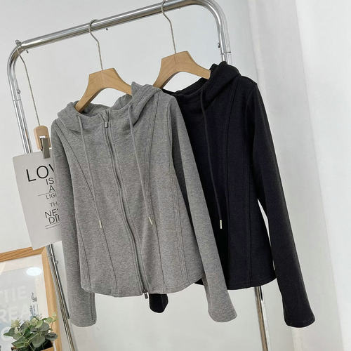 洋气时髦百搭显瘦连帽卫衣女