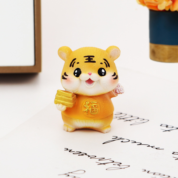 桌面可爱招财小老虎摆件