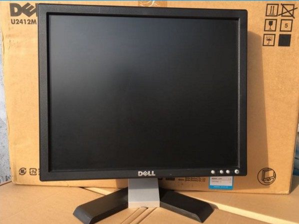 包邮原装戴尔 E176 E177 E178 17寸正屏液晶显示器