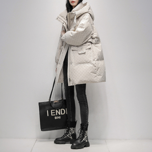 时尚 新款 连帽白鸭绒加厚保暖外套 轻奢高端羽绒服2025冬季 专柜正品