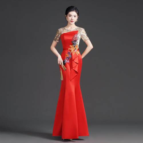 中国风时尚圆领亮片晚礼服裙红色高端轻奢小众宴会主持鱼尾演出服