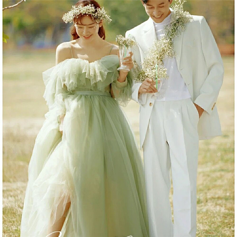 影楼写真彩纱礼服吊带蓬蓬裙绿色一字肩时尚个性绑带婚纱森系主题