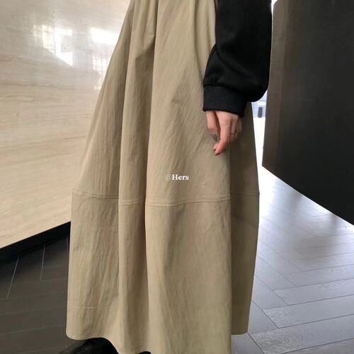 春上新Hers简约休闲通勤百搭松紧腰半身裙气质显瘦气球中长裙