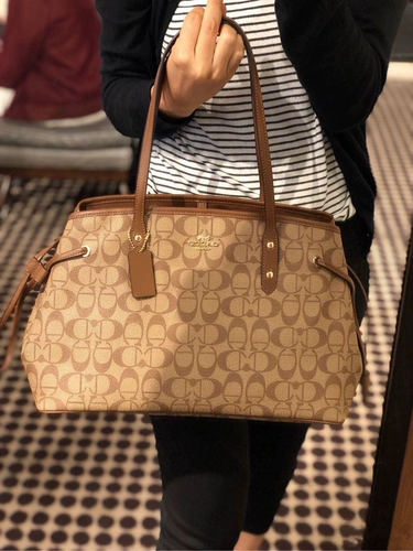 Демисезонная трендовая модная вместительная и большая сумка на одно плечо для матери и ребенка, рюкзак, Гонконг, из натуральной кожи