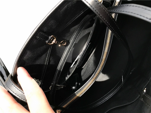 Демисезонная трендовая модная вместительная и большая сумка на одно плечо для матери и ребенка, рюкзак, Гонконг, из натуральной кожи