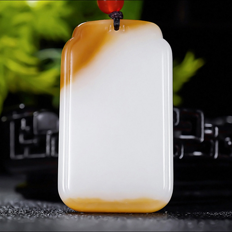 新疆大师冯立辉作品和田玉糖羊脂白玉且末料平安无事牌32.12克