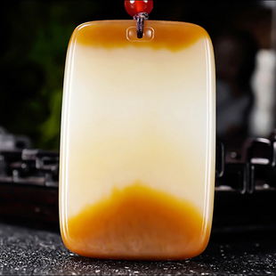 新疆郭磊作品和田玉且末金山料糖白玉平安无事牌挂件47.83克