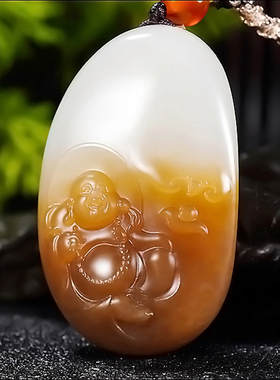 新疆大师张亚龙作品和田玉且末料一口糖羊脂玉笑佛挂件27.66克