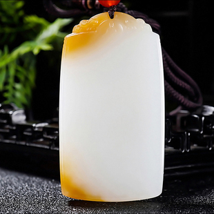 新疆和田玉且末料糖羊脂白玉平安无事牌挂件48.73克张亚龙作品