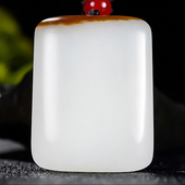 新疆大师冯立辉作品和田玉且末料糖羊脂白玉平安无事牌23.50克