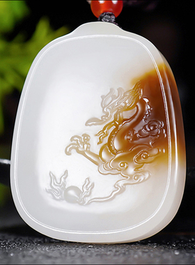 新疆大师郭磊作品和田玉糖羊脂白玉且末金山料龙行天下27.38克