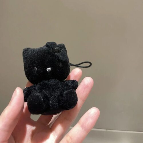 日本hellokitty周边挂件毛绒公仔黑皮kitty玩偶可爱挂件ins闺蜜同