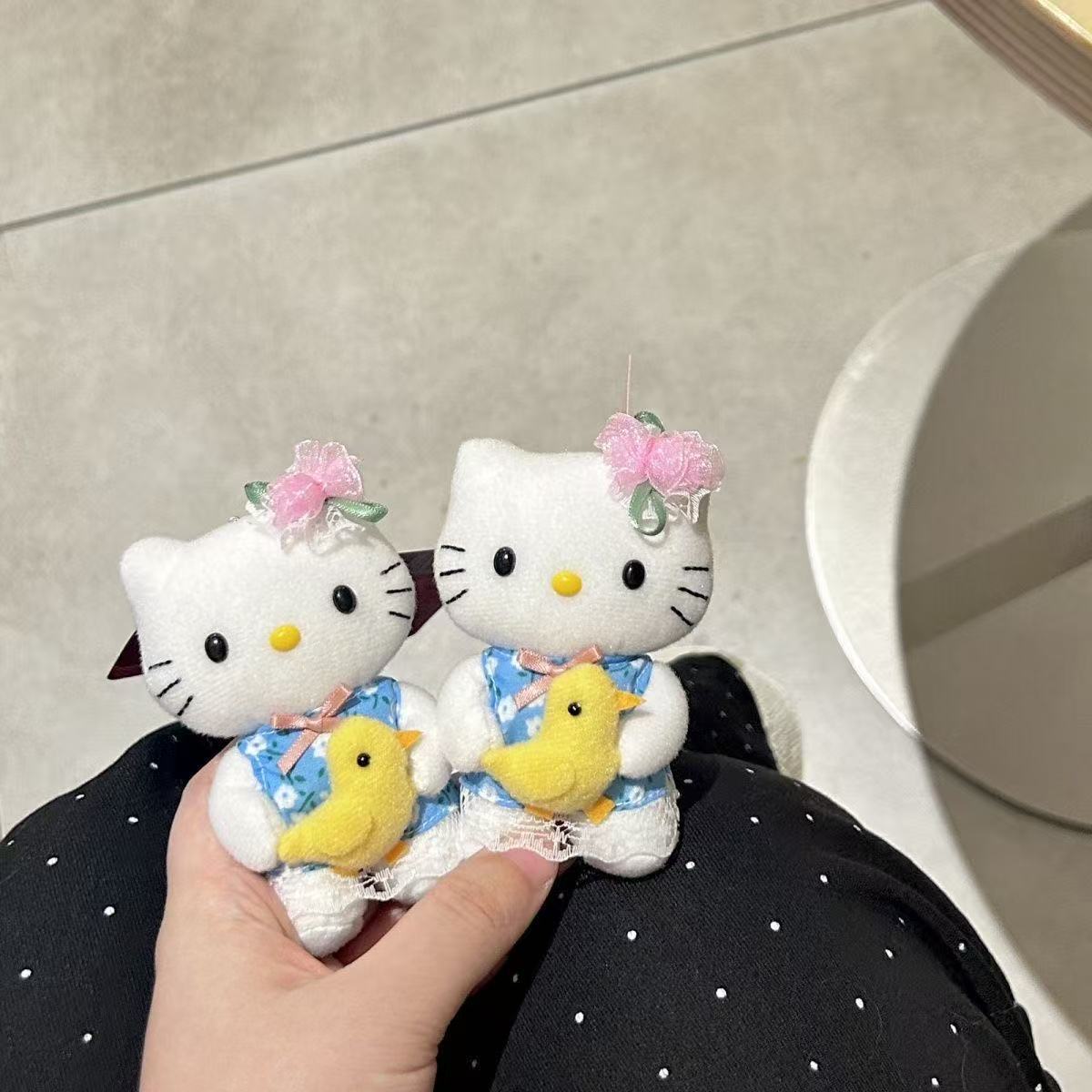日本超萌中古抱鸭子kitty