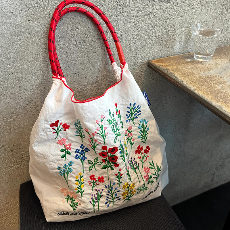 日本ballchain花草刺绣购