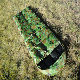 野营冬季羽绒睡袋迷彩加宽加厚信封式寒区高寒6斤鸭绒成人旅行