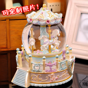 旋转木马水晶球公主音乐盒摆件飘雪八音盒女生儿童生日礼物圣诞节