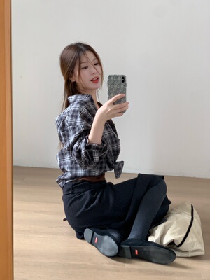 鱼没放 半开v领格子衬衫 花边袖麻棉质感小立领开衫