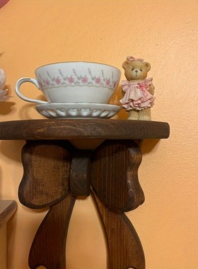 壁挂式蝴蝶结木制复古置物架