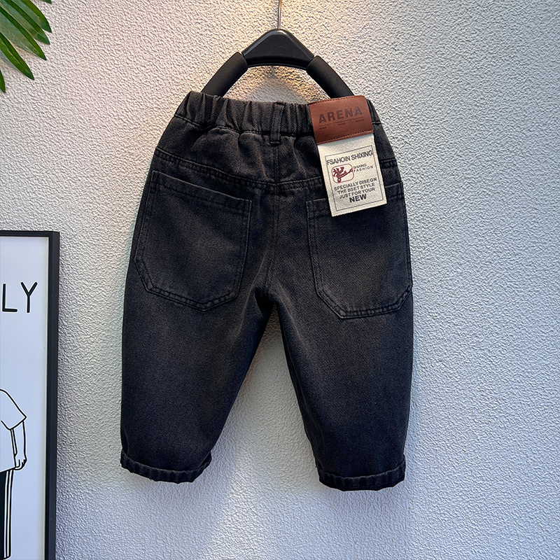 男童牛仔裤早秋2025新款百搭纯色简约秋季男孩休闲裤洋气男宝裤子