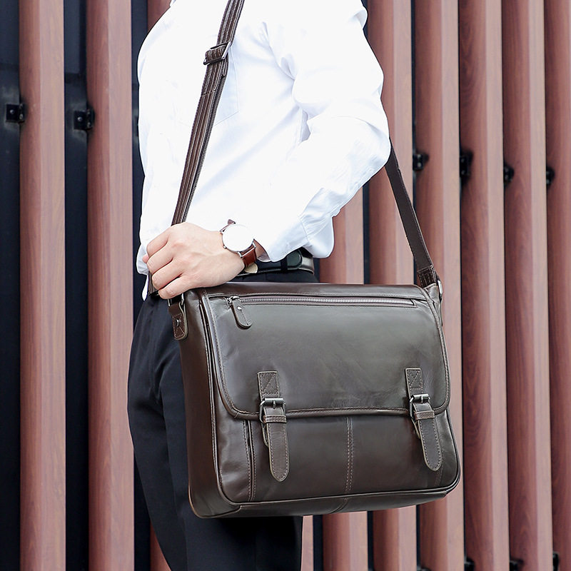 真皮休闲斜挎包男包头层牛皮百搭复古单肩包横款纯色大容量邮差包