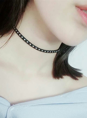 朋克风铆钉暗黑短款项圈锁骨链