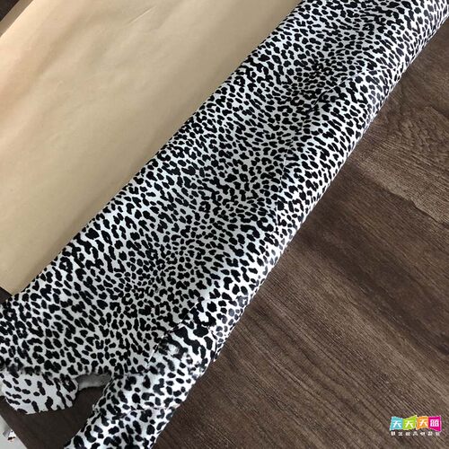 白豹纹布料价格 白豹纹布料图片 星期三