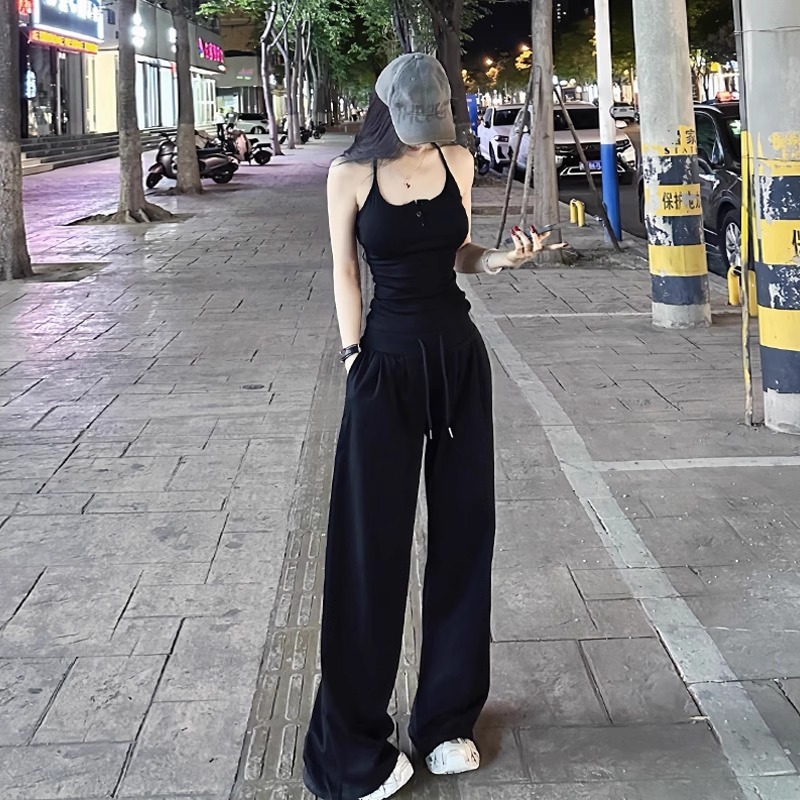 2025超火夏装一整套韩系减龄辣妹穿搭运动休闲吊带阔腿裤两件套女