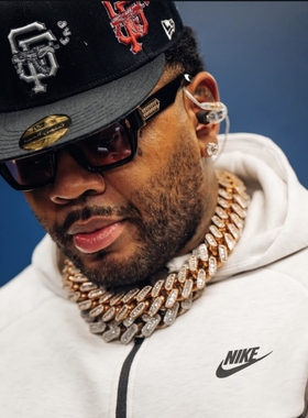 LOVE SUCKS BARBWIRE FITTED CAP美国嘻哈歌手 Kevin Gates全封帽