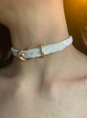 白色马海毛皮革choker颈链女y2k亚文化项圈日常百搭锁骨链2026爆