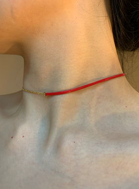 【棠洛】红丝线~巨显白皮绳choker颈链女拼接小金链极简风细颈带
