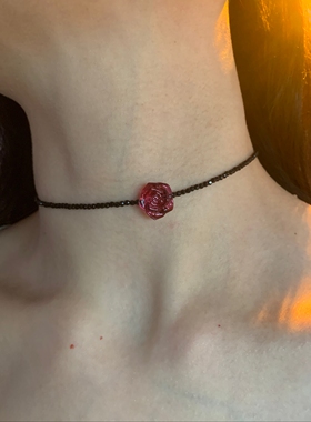 原创 梅子酱侧边花朵choker颈链女细闪尖晶石锁骨链显脖子细项圈