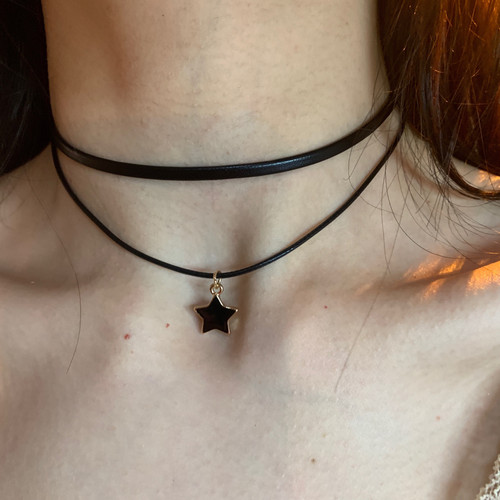 软皮亲肤双层黑色皮绳星星choker颈链女小众简约高级感锁骨链2025