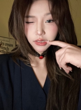 棠洛 原创款爆闪红钻吊坠choker颈链女小众辣妹锁骨链蕾丝项链潮
