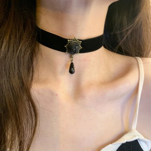 美神降临丝绒带choker秋冬短款