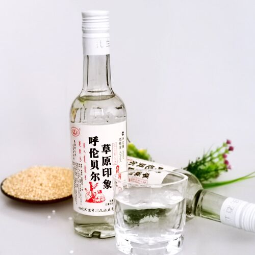 内蒙古扎兰屯闫氏酒业呼伦贝尔白酒草原印象350ml、42度白酒