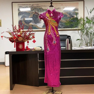 月牙袖 新中式 走秀旗袍 衣长140双层内衬重工亮片刺绣长款 断码