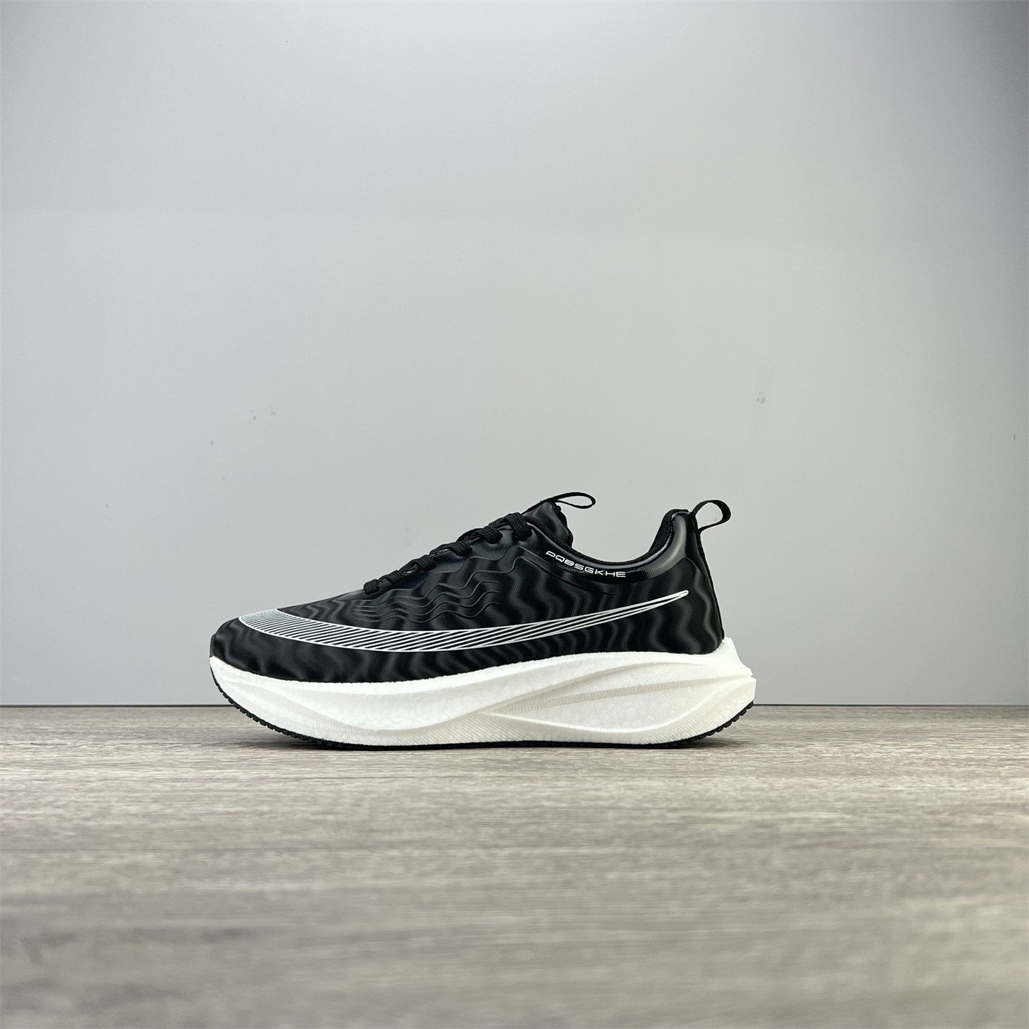 出口外贸单真爆米花碳板跑步男女鞋全皮面防水通勤百搭运动休闲鞋