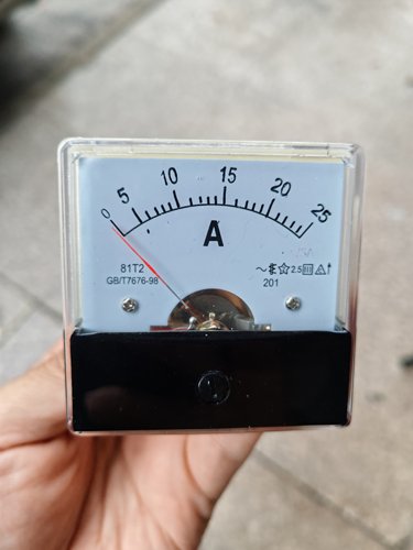 81T2高品质上海讯尔25A电流表精度2.5仪器仪表指针式机械表头现货